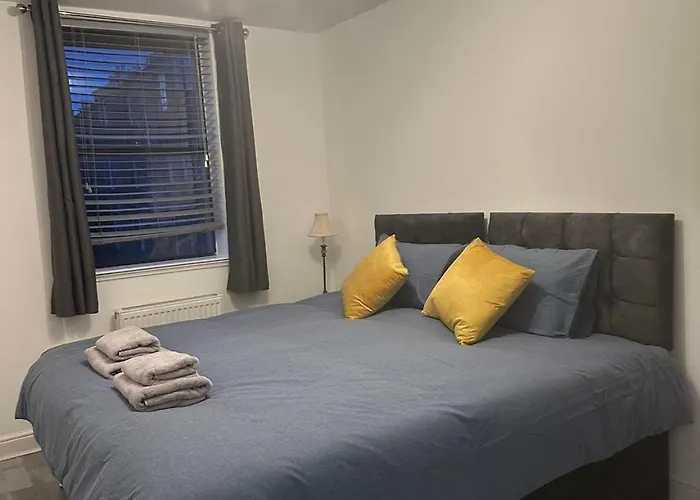 Edinburgh Lauriston 4 Bedroom 7 Beds Duplex
